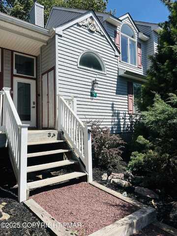 79 Laurelwoods Drive, Lake Harmony, PA 18624