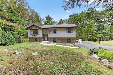 60 Ginkgo Road, Palmerton, PA 18071