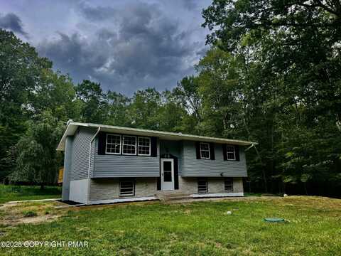 767 Snow Hill Road, Cresco, PA 18326