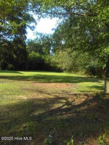 4905 Ivanhoe Road, Wilmington, NC 28411