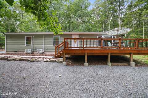 105 Muldovan Drive, Hawley, PA 18428