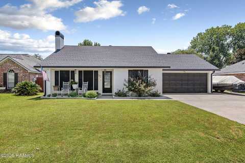 122 Briar Green Drive, Youngsville, LA 70592