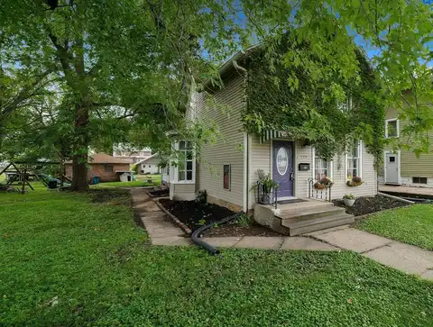 109 S 6th, STERLING, IL 61081