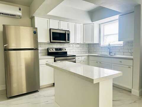 425 SW 18th Ave, Fort Lauderdale, FL 33312