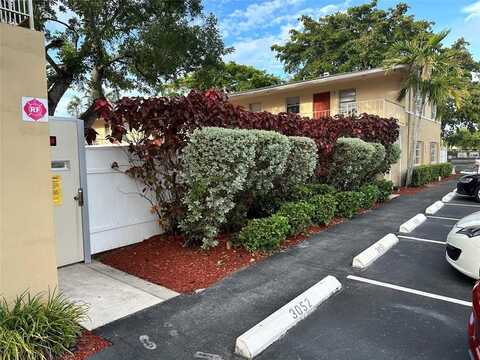 305 NE 16th St, Fort Lauderdale, FL 33304