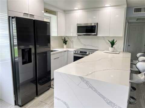 393 Mansfield J, Boca Raton, FL 33434