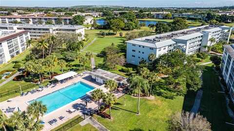 2803 Victoria Way, Coconut Creek, FL 33066