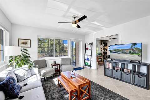 1940 NE 2nd Ave, Wilton Manors, FL 33305