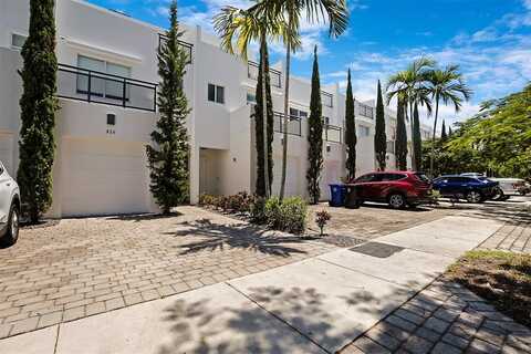 834 NE 19th Ave, Fort Lauderdale, FL 33304