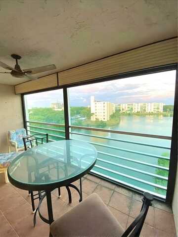 101 SE 3rd Ave, Dania Beach, FL 33004