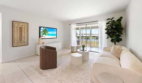 6936 Huntington Ln, Delray Beach, FL 33446