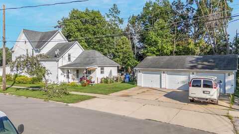 221 W 4TH Street, KAUKAUNA, WI 54130