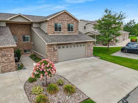 2354 E PLANK Circle, APPLETON, WI 54915