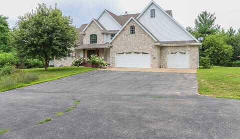 E1421 DAYTON Road, WAUPACA, WI 54981
