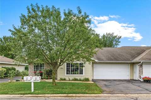 4431 E Robin Meadows Ln, Eau Claire, WI 54701