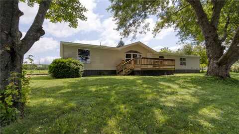 225 N Highland Avenue, Taylor, WI 54659