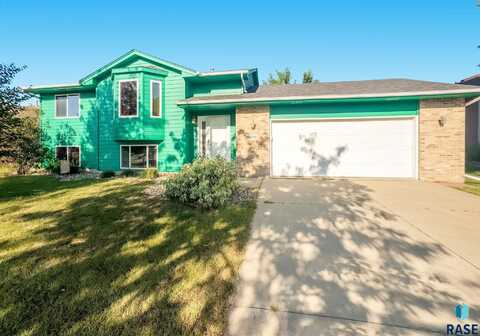 6009 S Cain Ave, Sioux Falls, SD 57106