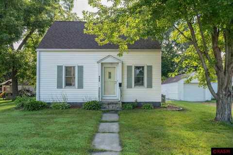 203 S Central Avenue, Mapleton, MN 56065