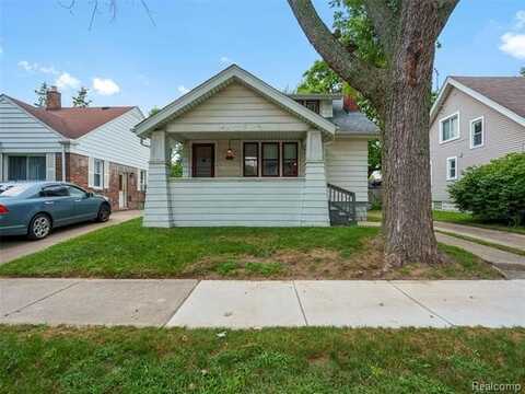 816 Pearson Street, Fenton, MI 48220