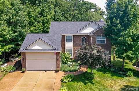 4500 Red Oak Boulevard, Waterford, MI 48329