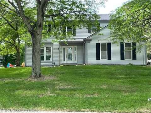 5630 BEAUCHAMP, West Bloomfield, MI 48322