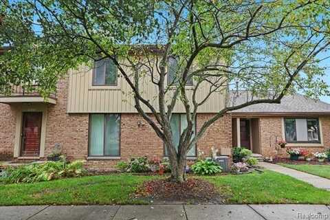 41715 Bedford Drive, Canton, MI 48187