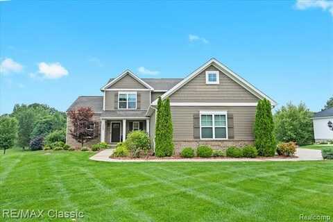 7803 Tipperary Trail, Fenton, MI 48430