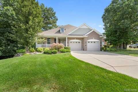 354 Pembroke Drive, Saline, MI 48176