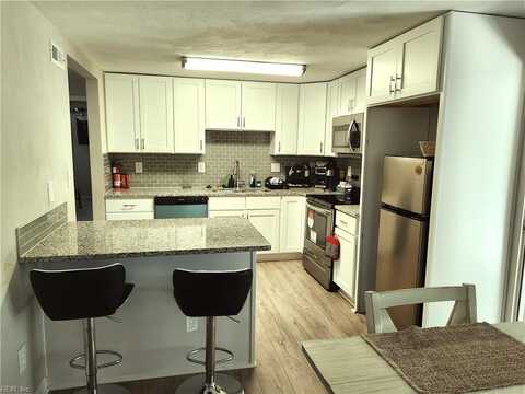 2025 Nickerson Boulevard, Hampton, VA 23663