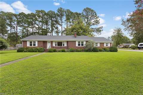 300 Red Point Drive, Smithfield, VA 23430