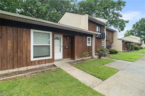 1439 E Tanners Creek Dr, Norfolk, VA 23513