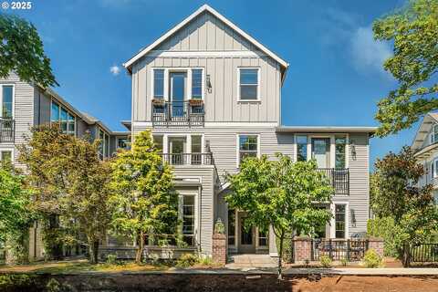 1805 SE Madison ST, Portland, OR 97214