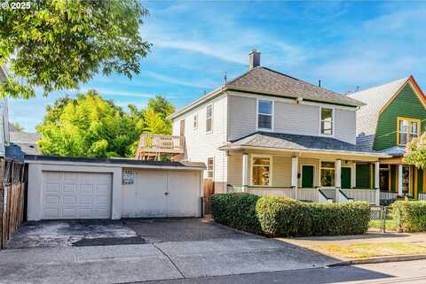 74/76 NE SACRAMENTO ST, Portland, OR 97213