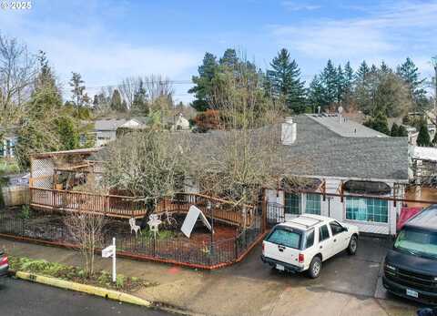 520 SE PAROPA PL, Gresham, OR 97080