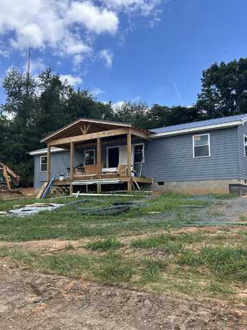 1919 S Raymond AVE, Covington, VA 24426