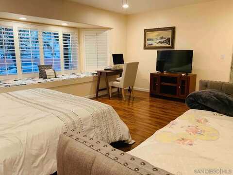 4435 Summer Dr unit: 2, Oceanside, CA 92056