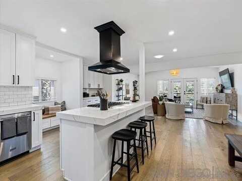 5586 Hamill Ave, San Diego, CA 92120