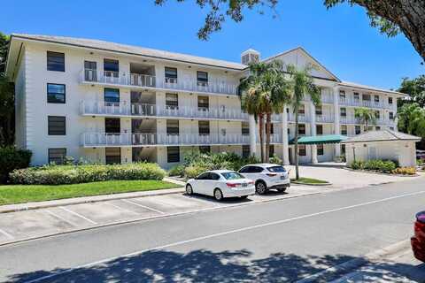 3500 Whitehall Drive, West Palm Beach, FL 33401