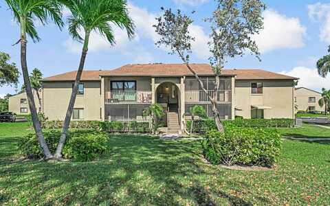 528 Shady Pine Way, Greenacres, FL 33415