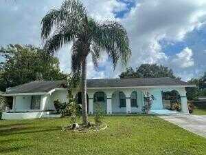 271 NE Faring Avenue, Port Saint Lucie, FL 34983