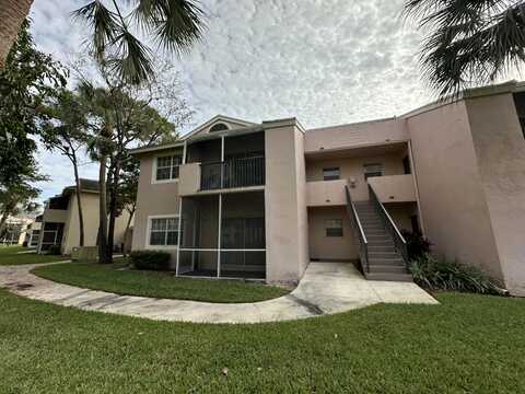 880 Cypress Park Way, Deerfield Beach, FL 33064
