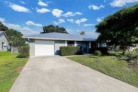 1521 SW Curry Street, Port Saint Lucie, FL 34983