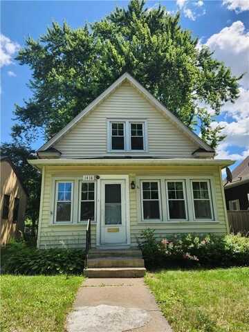 1418 Payne Avenue, Saint Paul, MN 55130