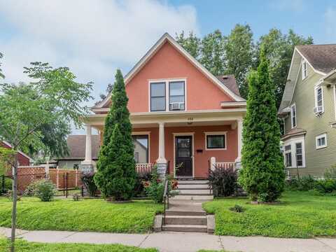 686 Lafond Avenue, Saint Paul, MN 55104
