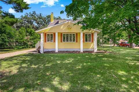 1556 Kilian Boulevard SE, Saint Cloud, MN 56304