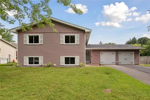 8954 Yucca Lane N, Maple Grove, MN 55369