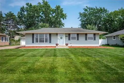 6082 Zealand Avenue N, New Hope, MN 55428
