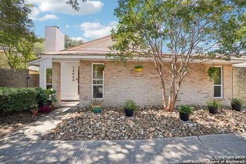 13823 Brays Forest, San Antonio, TX 78217