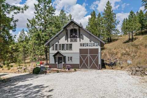 6520 Pine Ridge Way, Nine Mile Falls, WA 99026
