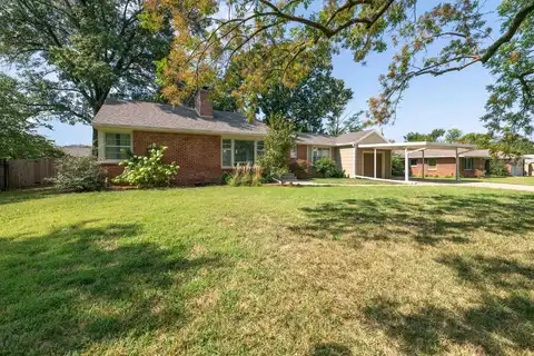 17 E Hawthorne St, Wichita, KS 67206
